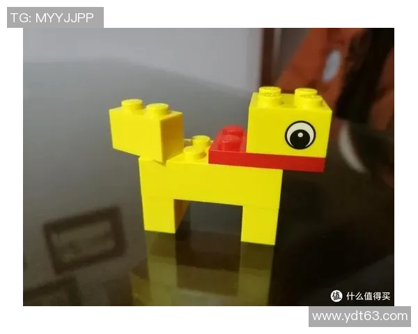 足球明星乐高礼物带你体验绿茵场的激情与创意乐趣